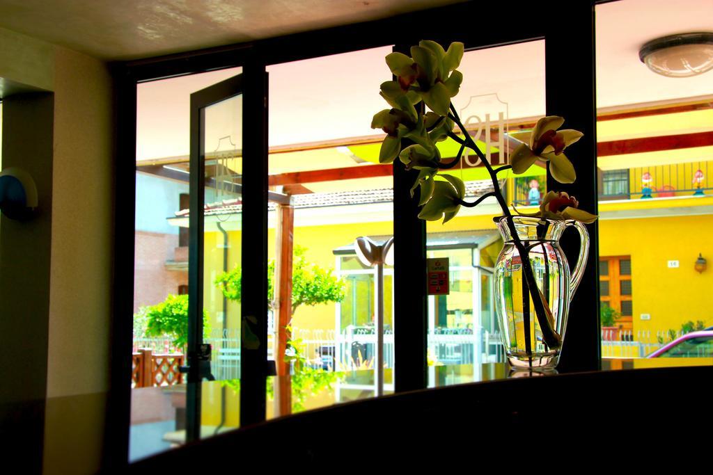 Hotel Sonne Rimini Zimmer foto